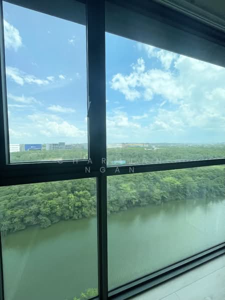 Kingsford Waterbay Condominium For Sale at S$ 1,680,000 | PropertyGuru Singapore - View