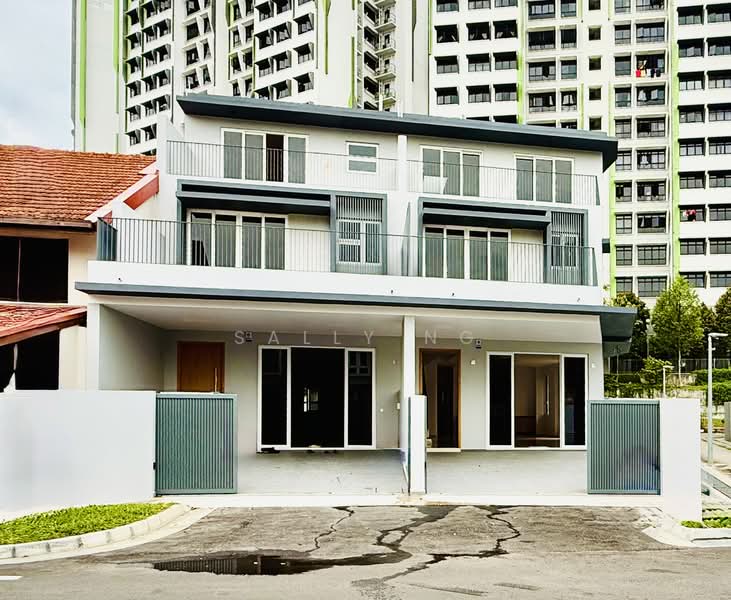 Brand New 2.5 storey Terrace, 6+1 bed with lift in Sennett Estate Terraced House For Sale at S$ 7,280,000 | PropertyGuru Singapore - Exterior