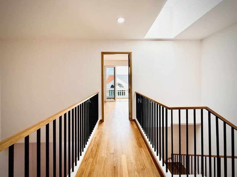 Brand New 2.5 storey Terrace, 6+1 bed with lift in Sennett Estate Terraced House For Sale at S$ 7,280,000 | PropertyGuru Singapore - Interior