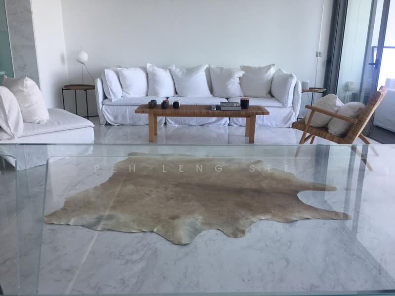 Marina Collection Condominium For Sale at S$ 3,380,000 | PropertyGuru Singapore - Living Room