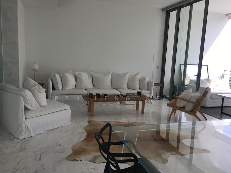 Marina Collection Condominium For Sale at S$ 3,380,000 | PropertyGuru Singapore - Living Room