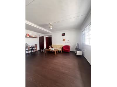 For Sale - 729 Woodlands Circle