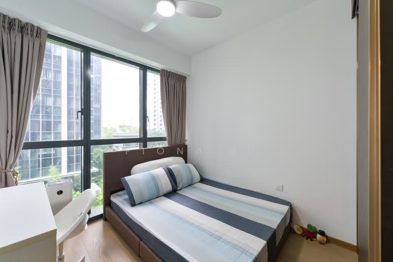 The Florence Residences Condominium For Sale at S$ 1,299,000 | PropertyGuru Singapore - Master Bedroom
