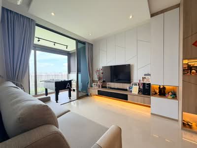 For Sale - Treasure Crest