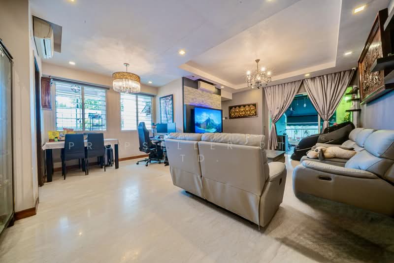 Euphony Gardens Condominium For Sale at S$ 1,000,000 | PropertyGuru Singapore - Living Room
