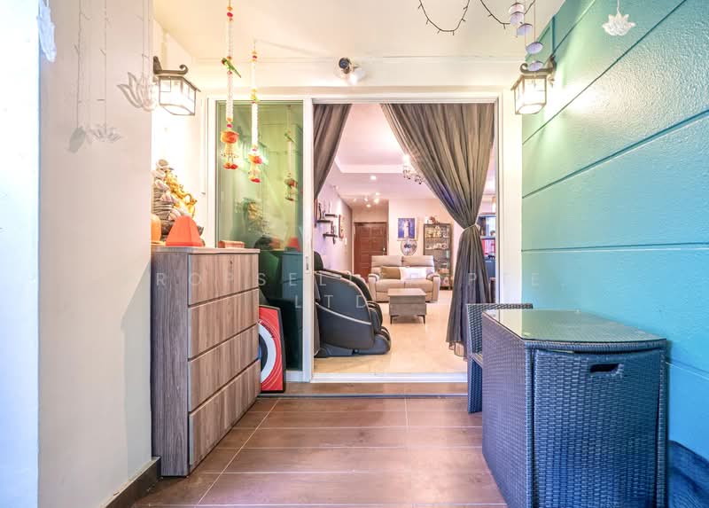 Euphony Gardens Condominium For Sale at S$ 1,000,000 | PropertyGuru Singapore - Living Room