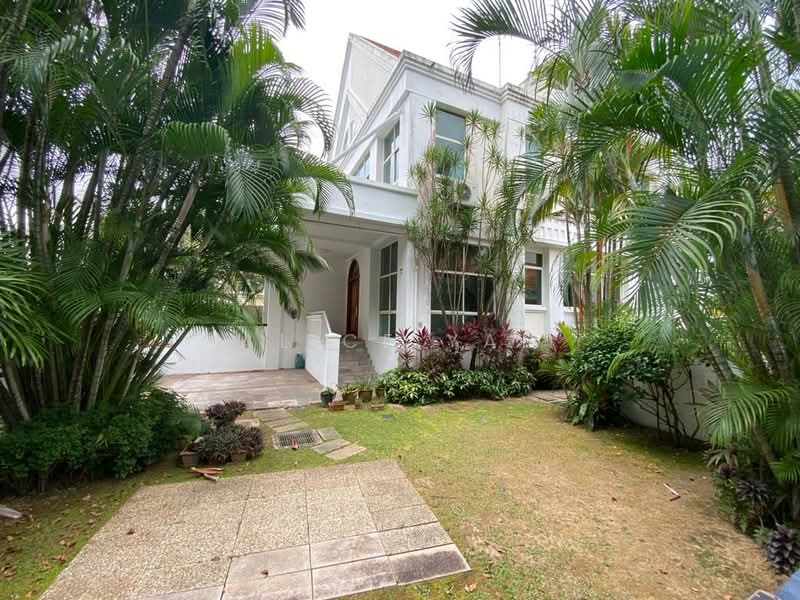 2 University Park, , 5 Bedrooms, 3,601 sqft, Semi-Detached House For Rent, by Alice Yap, 500075356 - Exterior - PropertyGuru.com.sg