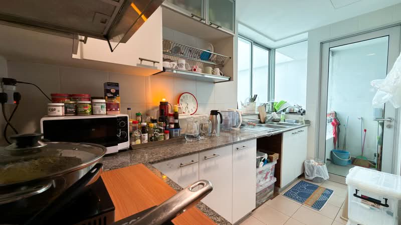 Baywater Condominium For Sale at S$ 3,150,000 | PropertyGuru Singapore - Kitchen