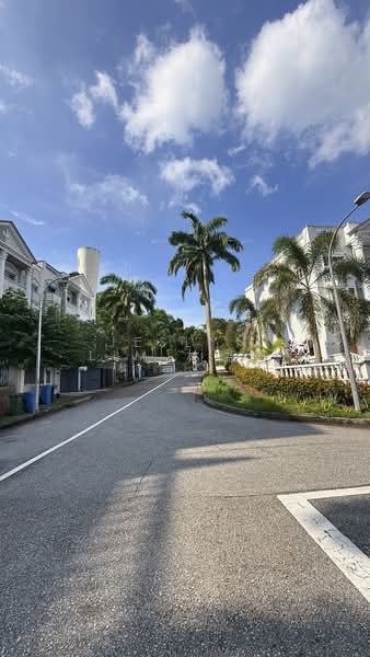 3 Storey Swiss View Spacious Family Size House near Bukit Timah, International Schools Terraced House For Sale at S$ 5,500,000 | PropertyGuru Singapore - Exterior