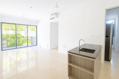 For Rent - Piccadilly Grand