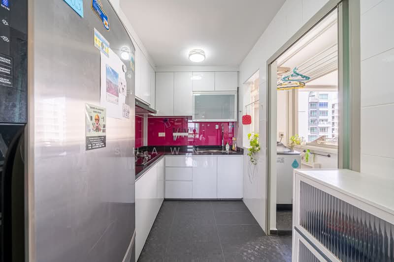 306D Punggol Drive, 306D Punggol Drive, 3 Bedrooms, 1,001 sqft, HDB Flat For Rent, by Shawn Tay, 500075404 - Kitchen - PropertyGuru.com.sg