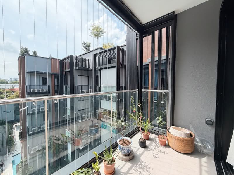 View at Kismis Condominium For Sale at S$ 2,890,000 | PropertyGuru Singapore - Balcony