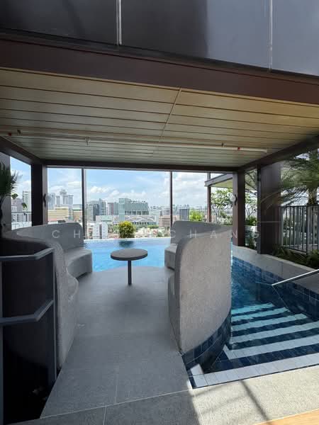 Hill House Condominium For Sale at S$ 2,200,000 | PropertyGuru Singapore - Pool