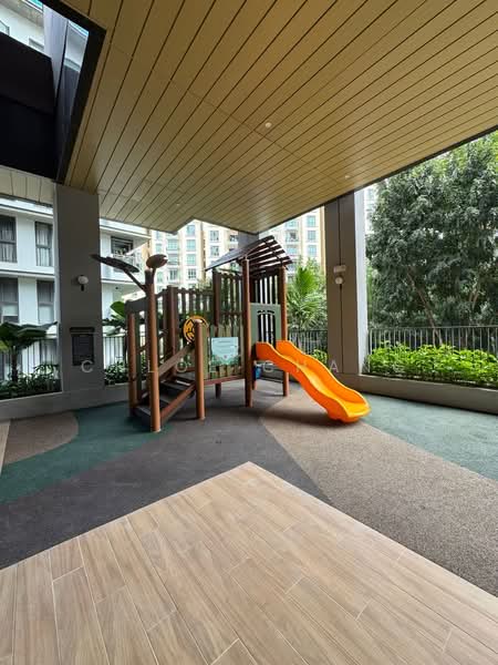Hill House Condominium For Sale at S$ 2,200,000 | PropertyGuru Singapore
