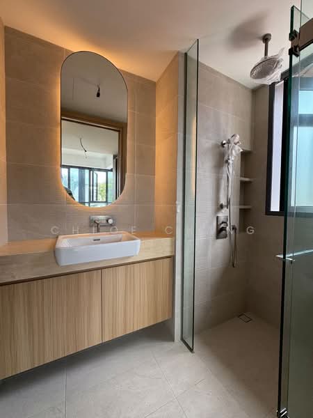 Hill House, 10A-11 Institution Hill, 10B, 2 Bedrooms, 624 sqft, Condominium For Rent, by Chloe Chang, 500075419 - Bathroom - PropertyGuru.com.sg