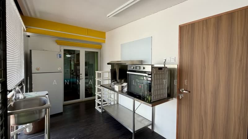 begonia drive, , 6 Bedrooms, 4,300 sqft, Semi-Detached House For Rent, by Annabelle Tee, 500075423 - Kitchen - PropertyGuru.com.sg