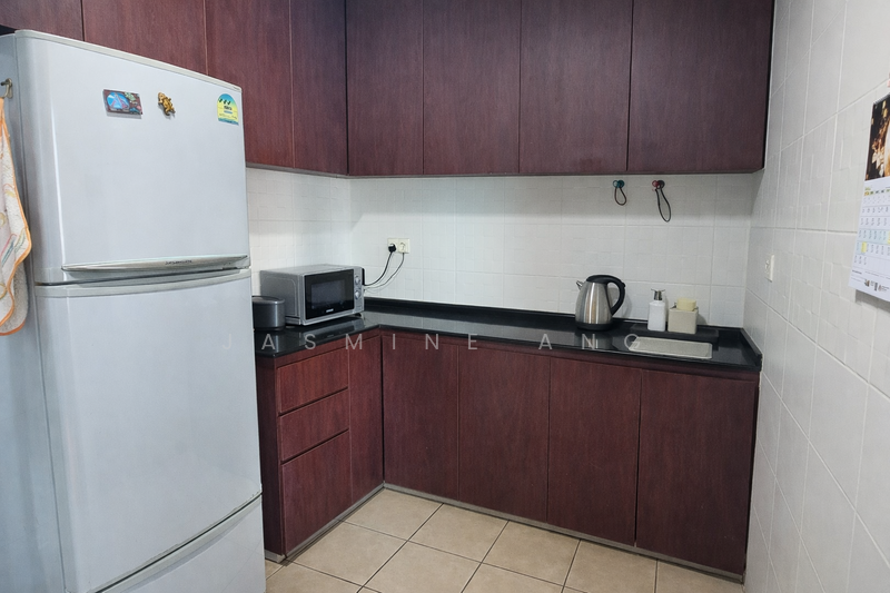 441A Clementi Avenue 3 HDB Flat For Sale at S$ 1,399,990 | PropertyGuru Singapore - Kitchen
