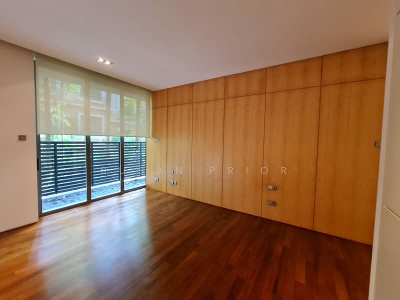 The Ladyhill Exclusive Couples Dream, , 3 Bedrooms, 3,200 sqft, Condominium For Rent, by Susan Prior, 500075446 - Interior - PropertyGuru.com.sg