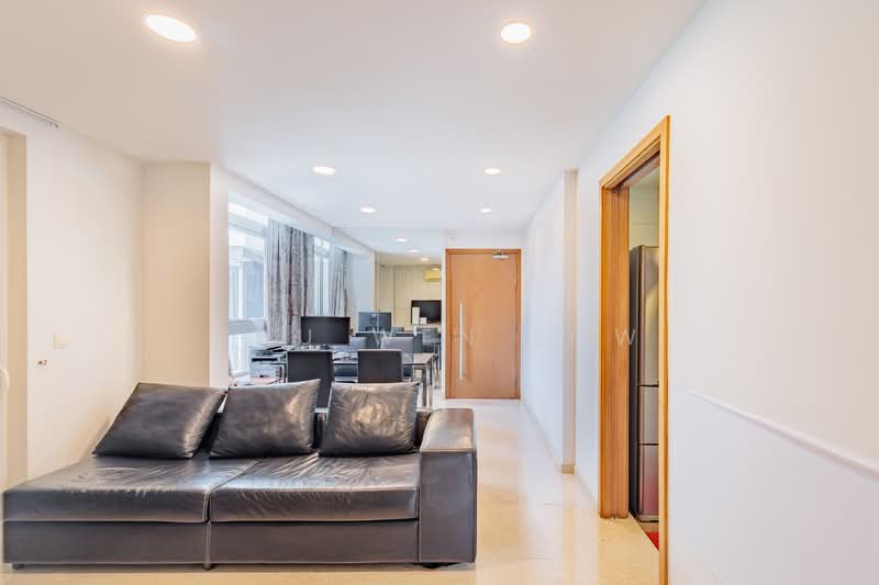 Imperial Heights Apartment For Sale at S$ 1,900,000 | PropertyGuru Singapore - Living Room
