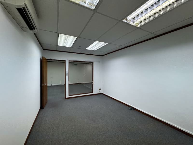 Ubi Techpark, 10 Ubi Crescent, 1,485 sqft, Light Industrial (B1) For Rent, by Lee Su Yi, 500075458 - Interior - CommercialGuru.com.sg