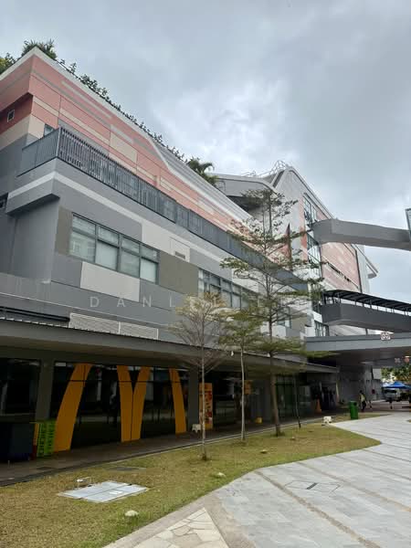 153C Bedok South Road HDB Flat For Sale at S$ 978,000 | PropertyGuru Singapore - Siglap CC