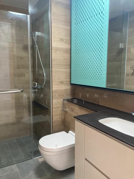 The Tre Ver Condominium For Sale at S$ 1,430,000 | PropertyGuru Singapore - Bathroom