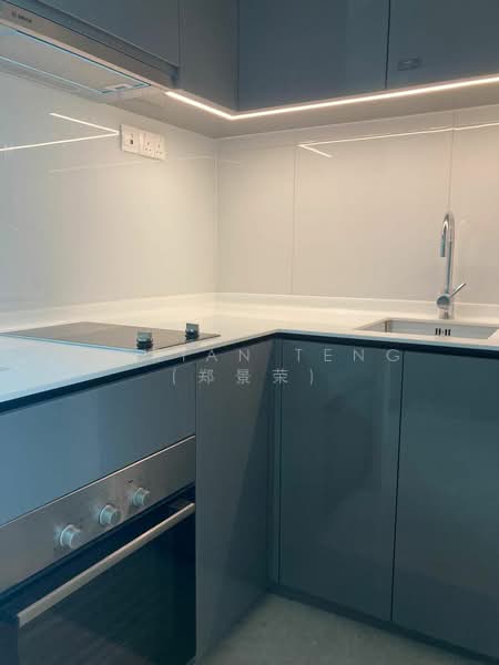 The Tre Ver Condominium For Sale at S$ 1,430,000 | PropertyGuru Singapore - Kitchen