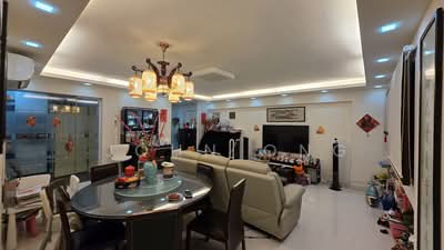 For Sale - 686D Choa Chu Kang Crescent