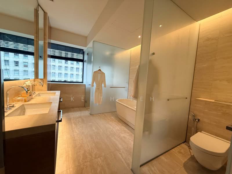 Hana, 8 Tomlinson Road, 4 Bedrooms, 3,531 sqft, Apartment For Rent, by Keith Teh, 500075502 - Bathroom - PropertyGuru.com.sg