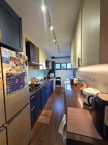 18 Jalan Tenteram, 18 Jalan Tenteram, 3 Bedrooms, 1,130 sqft, HDB Flat For Sale, by Rina Chia, 500075503 - Kitchen - PropertyGuru.com.sg