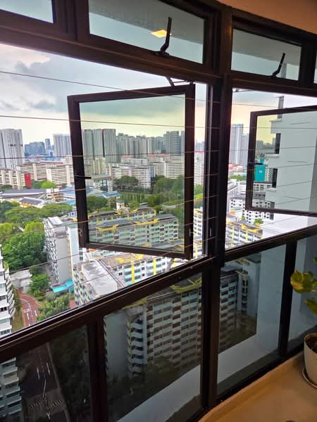 18 Jalan Tenteram, 18 Jalan Tenteram, 3 Bedrooms, 1,130 sqft, HDB Flat For Sale, by Rina Chia, 500075503 - View - PropertyGuru.com.sg