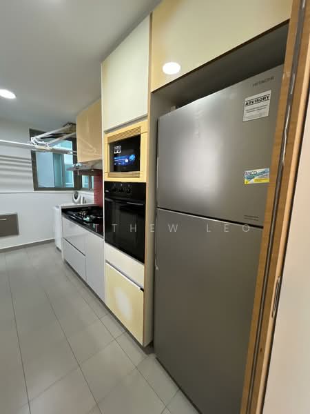 Casa Merah, 50 Tanah Merah Kechil Avenue, 3 Bedrooms, 1,227 sqft, Condominium For Rent, by Matthew Leo, 500075505 - Kitchen - PropertyGuru.com.sg