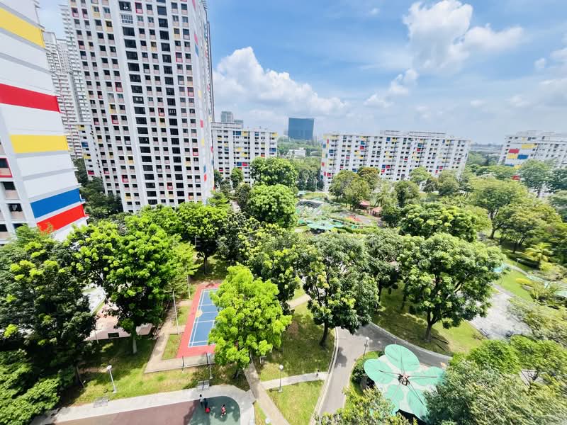 48 Teban Gardens Road, 48 Teban Gardens Road, Room Rental, 100 sqft, HDB Flat For Rent, by Jerry Koh, 500075506 - Exterior - PropertyGuru.com.sg