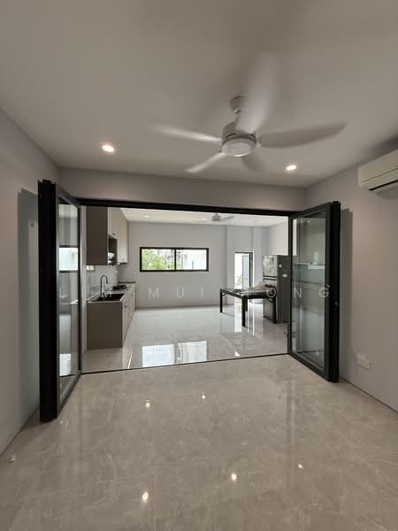 Koon Seng Road / Katong / Joo Chiat / Everitt Road, KOON SENG ROAD, 4 Bedrooms, 3,300 sqft, Terraced House For Rent, by Lim Mui Hong, 500075523 - Kitchen - PropertyGuru.com.sg