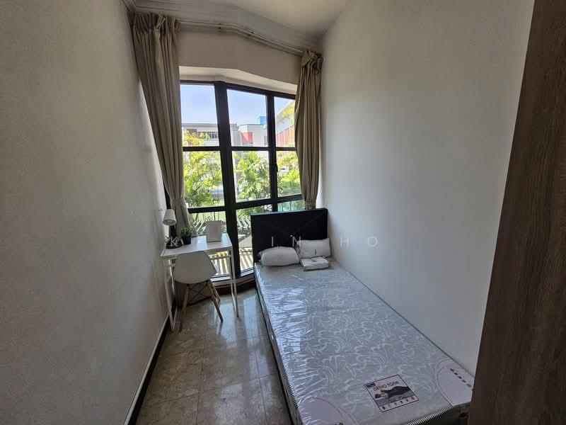 Westmere, 75 Jurong East Street 13, Room Rental, 100 sqft, Condominium For Rent, by Kelvin Ho, 500075525 - Premier 3- $1300 - PropertyGuru.com.sg