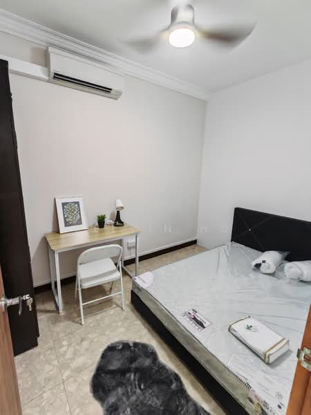 Westmere, 75 Jurong East Street 13, Room Rental, 100 sqft, Condominium For Rent, by Kelvin Ho, 500075525 - Premier 1 $1200 - PropertyGuru.com.sg