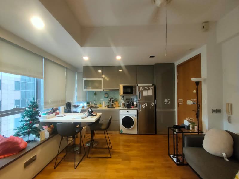 Lumiere Apartment For Sale at S$ 1,150,000 | PropertyGuru Singapore - Kitchen
