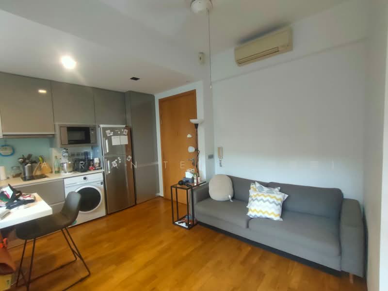 Lumiere Apartment For Sale at S$ 1,150,000 | PropertyGuru Singapore - Living Room