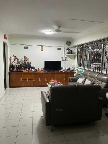240 Bukit Panjang Ring Road, 240 Bukit Panjang Ring Road, Room Rental, 100 sqft, HDB Flat For Rent, by Stella Kuek, 500075551 - Living Room - PropertyGuru.com.sg