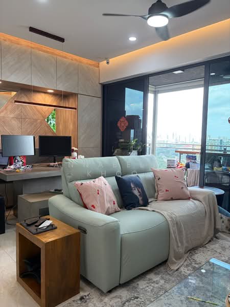 Parc Riviera, 101 West Coast Vale, Room Rental, 150 sqft, Condominium For Rent, by Annabelle Khoo, 500075570 - Living Room - PropertyGuru.com.sg