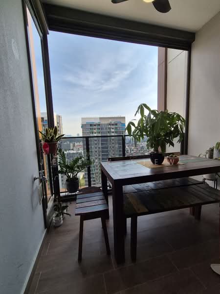 Midwood, 8 Hillview Rise, 1 Bedroom, 548 sqft, Condominium For Rent, by Jeremy Liew, 500075576 - PropertyGuru.com.sg