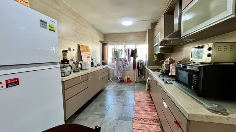 710 Clementi West Street 2 HDB Flat For Sale at S$ 1,880,000 | PropertyGuru Singapore - Kitchen