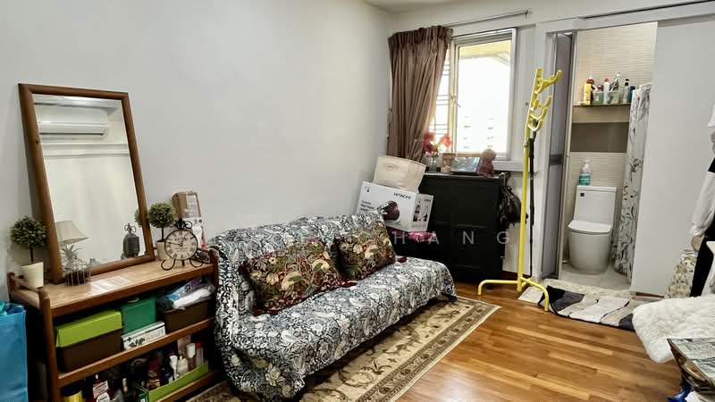 710 Clementi West Street 2 HDB Flat For Sale at S$ 1,880,000 | PropertyGuru Singapore - Bedroom 3 with attached Bath