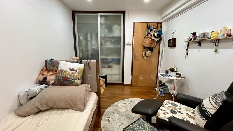 710 Clementi West Street 2 HDB Flat For Sale at S$ 1,880,000 | PropertyGuru Singapore - Bedroom 2