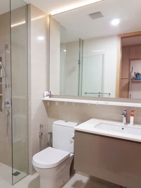 Bartley Ridge, 34 Mount Vernon Road, 2 Bedrooms, 721 sqft, Condominium For Rent, by Cheryl Tan, 500075586 - Bathroom - PropertyGuru.com.sg