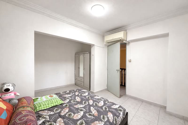103 Rivervale Walk HDB Flat For Sale at S$ 878,888 | PropertyGuru Singapore - Bedroom