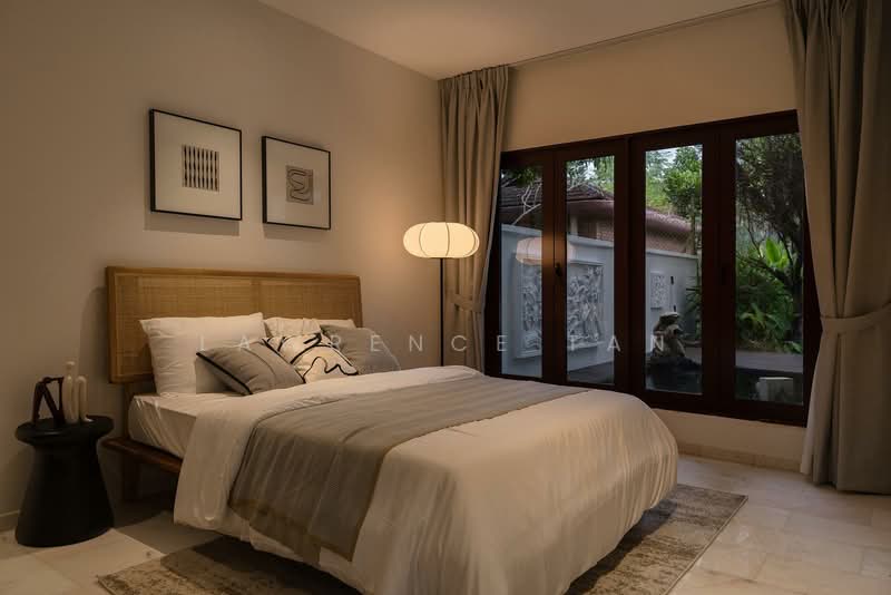 Escape to Bali in Singapore Rare Balinese Style Semi-Detached at Jalan Soo Bee for Rent, Jalan Soo Bee, 6 Bedrooms, 4,000 sqft, Semi-Detached House For Rent, by Lawrence Tan, 500075618 - Bedroom - PropertyGuru.com.sg