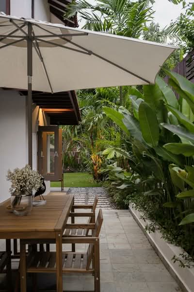 Escape to Bali in Singapore Rare Balinese Style Semi-Detached at Jalan Soo Bee for Rent, Jalan Soo Bee, 6 Bedrooms, 4,000 sqft, Semi-Detached House For Rent, by Lawrence Tan, 500075618 - Exterior - PropertyGuru.com.sg