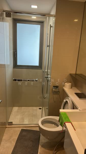 Adria, 12 Derbyshire Road, 2 Bedrooms, 850 sqft, Condominium For Rent, by Ricky Neo Wee Hock, 500075619 - Bathroom - PropertyGuru.com.sg