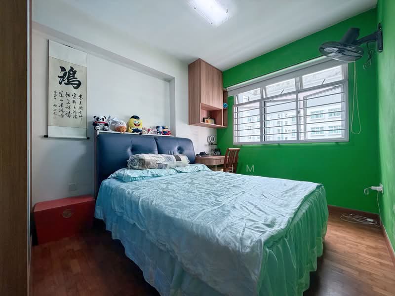 183A Boon Lay Avenue HDB Flat For Sale at S$ 668,000 | PropertyGuru Singapore - Bedroom